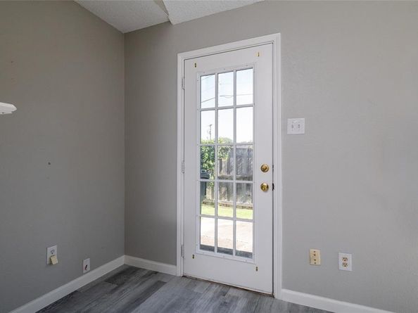 925  Ponderosa Creek , Plano Texas 75023