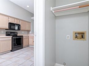 925  Ponderosa Creek , Plano Texas 75023