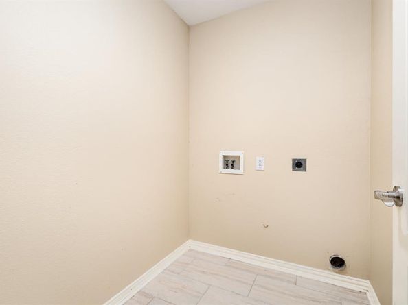 706  Seminole Trail , Allen Texas 75002