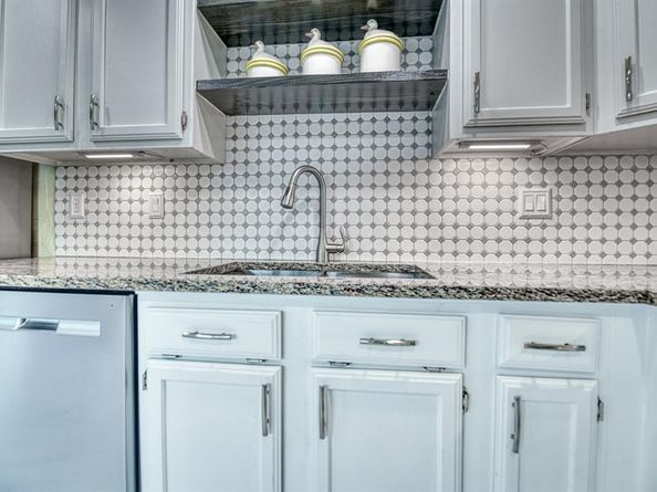 2513  Poplar Trail , Garland Texas 75042