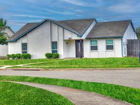 2513  Poplar Trail , Garland Texas 75042