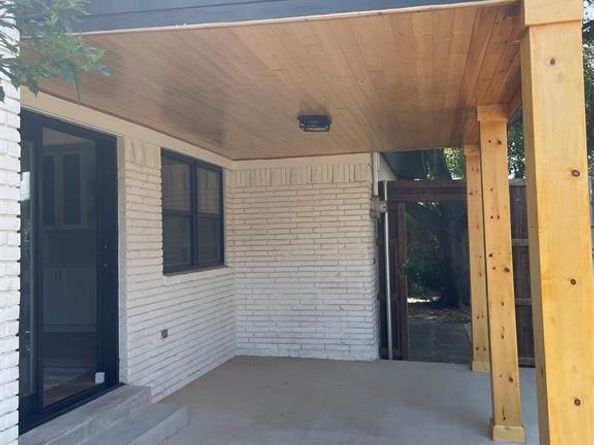 11022  Ferndale Road , Dallas Texas 75238