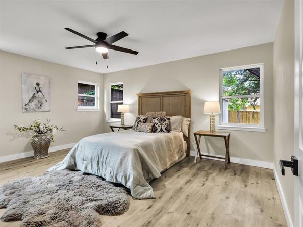6005  Saint Johns Lane , Fort Worth Texas 76114