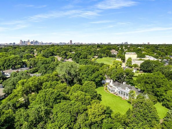 4  Nonesuch Road , Dallas Texas 75214