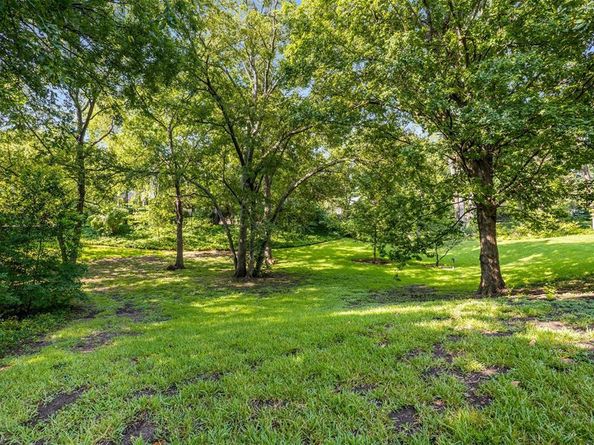 4  Nonesuch Road , Dallas Texas 75214