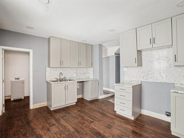 2024  Bourbon Street , Dallas Texas 75226