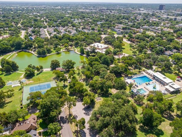 626  Culpepper Place , Dallas Texas 75208