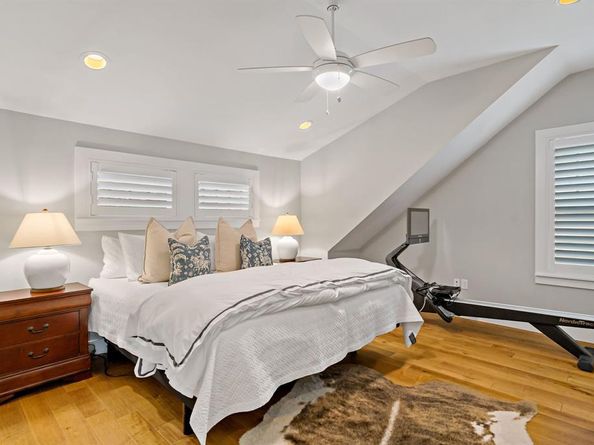 626  Culpepper Place , Dallas Texas 75208