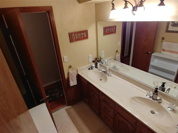 2721  Knollwood Court , Plano Texas 75075