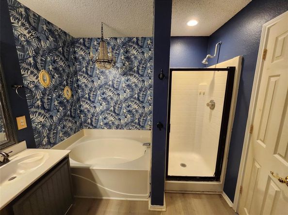 2374  Stagecoach Street , Fort Worth Texas 76133