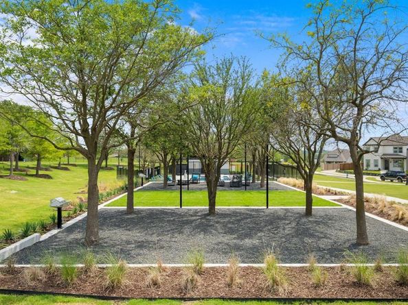913  Utica Drive , McKinney Texas 75069