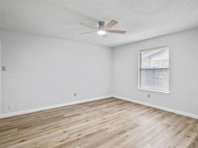 1824  Family Circle , Grand Prairie Texas 75051