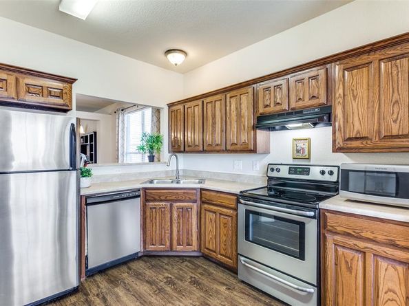 10400  January Circle , Benbrook Texas 76126