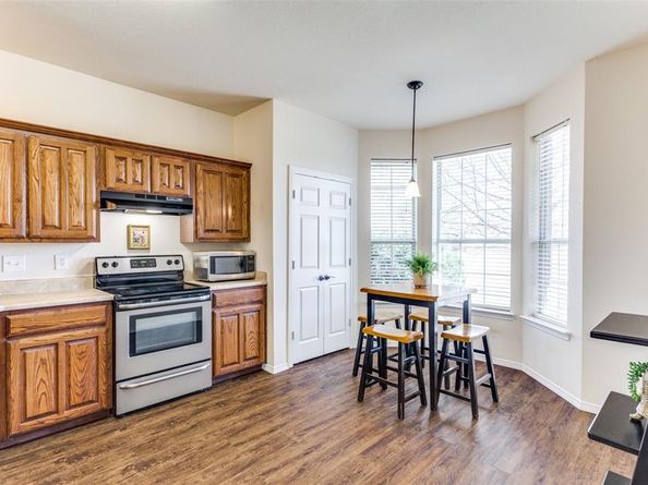 10400  January Circle , Benbrook Texas 76126