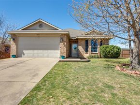 10400  January Circle , Benbrook Texas 76126