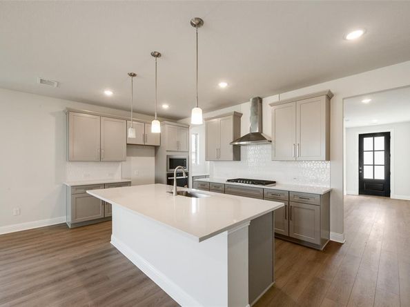 3125  Arthurdale Street , Celina Texas 75009