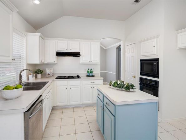 3201  Burleson Drive , Plano Texas 75074