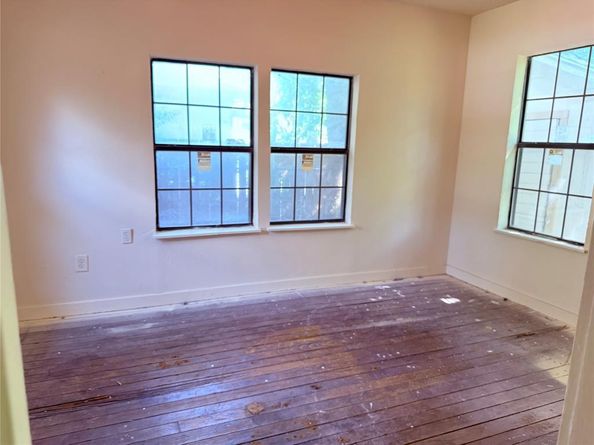 4623  Spring Garden Road , Dallas Texas 75215