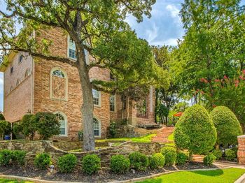 4105  Inwood Lane 