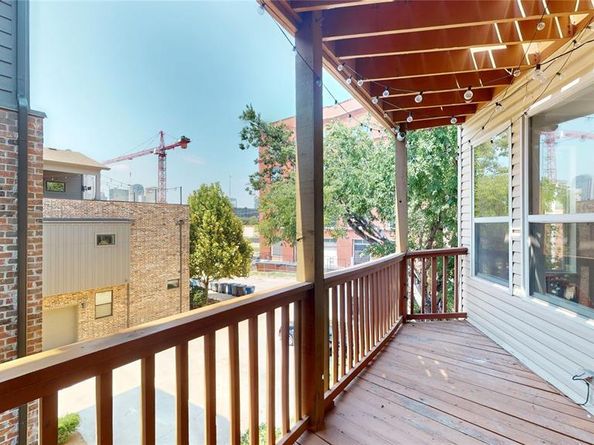 1529  Sullivan Drive  202, Dallas Texas 75215