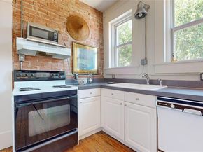 1529  Sullivan Drive  202, Dallas Texas 75215