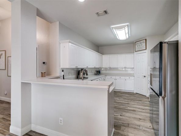 1801  Fern Court , Grapevine Texas 76051