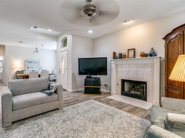 1801  Fern Court , Grapevine Texas 76051