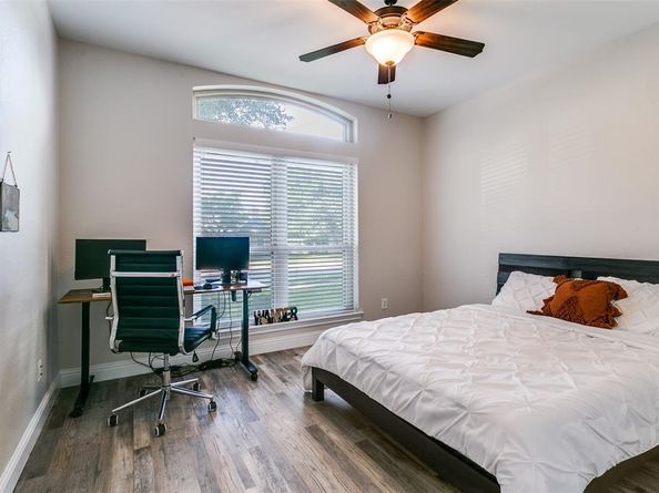 1801  Fern Court , Grapevine Texas 76051