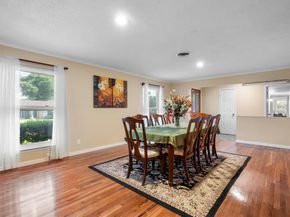 1318  Brook Valley Lane , Dallas Texas 75232