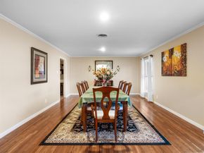 1318  Brook Valley Lane , Dallas Texas 75232
