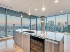 3130 N Harwood Street  2606, Dallas Texas 75201