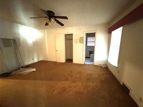 1408  Sylvan Avenue , Dallas Texas 75208