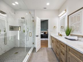 1503  Doyle Avenue , Dallas Texas 75203