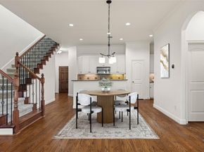 8813  Tudor Place , Dallas Texas 75228