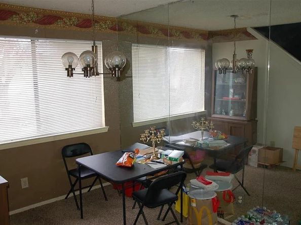 9815  Walnut Street  102, Dallas Texas 75243