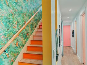 4402  Capitol Avenue , Dallas Texas 75204