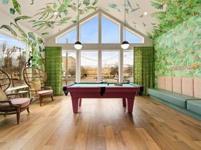 4402  Capitol Avenue , Dallas Texas 75204