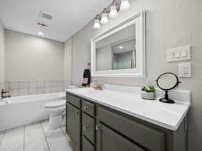 611  Westview Avenue , Fort Worth Texas 76107