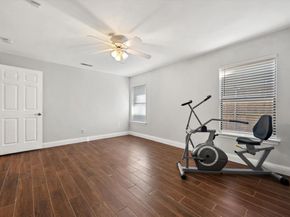 611  Westview Avenue , Fort Worth Texas 76107