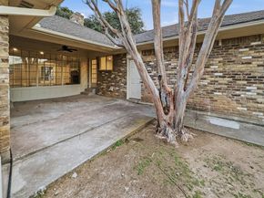 2409  Castle Street , Irving Texas 75038