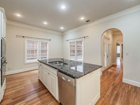 3635  Crestline Road , Fort Worth Texas 76107