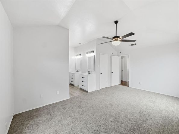 816  Midcreek Drive , Euless Texas 76039