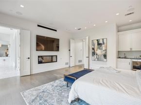 2210  Boll Street , Dallas Texas 75204