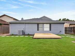 617  Hollyberry Drive , Mansfield Texas 76063