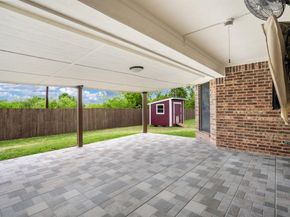 325  Village Parkway , Crowley Texas 76036