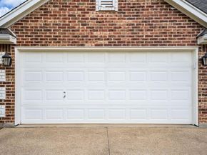 325  Village Parkway , Crowley Texas 76036