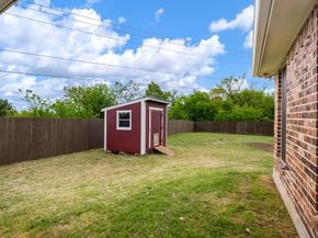 325  Village Parkway , Crowley Texas 76036