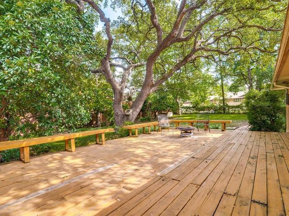 10208  Plummer Drive , Dallas Texas 75228