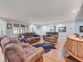 6155  Highwoods Court , Fort Worth Texas 76112