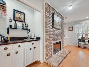 6155  Highwoods Court , Fort Worth Texas 76112
